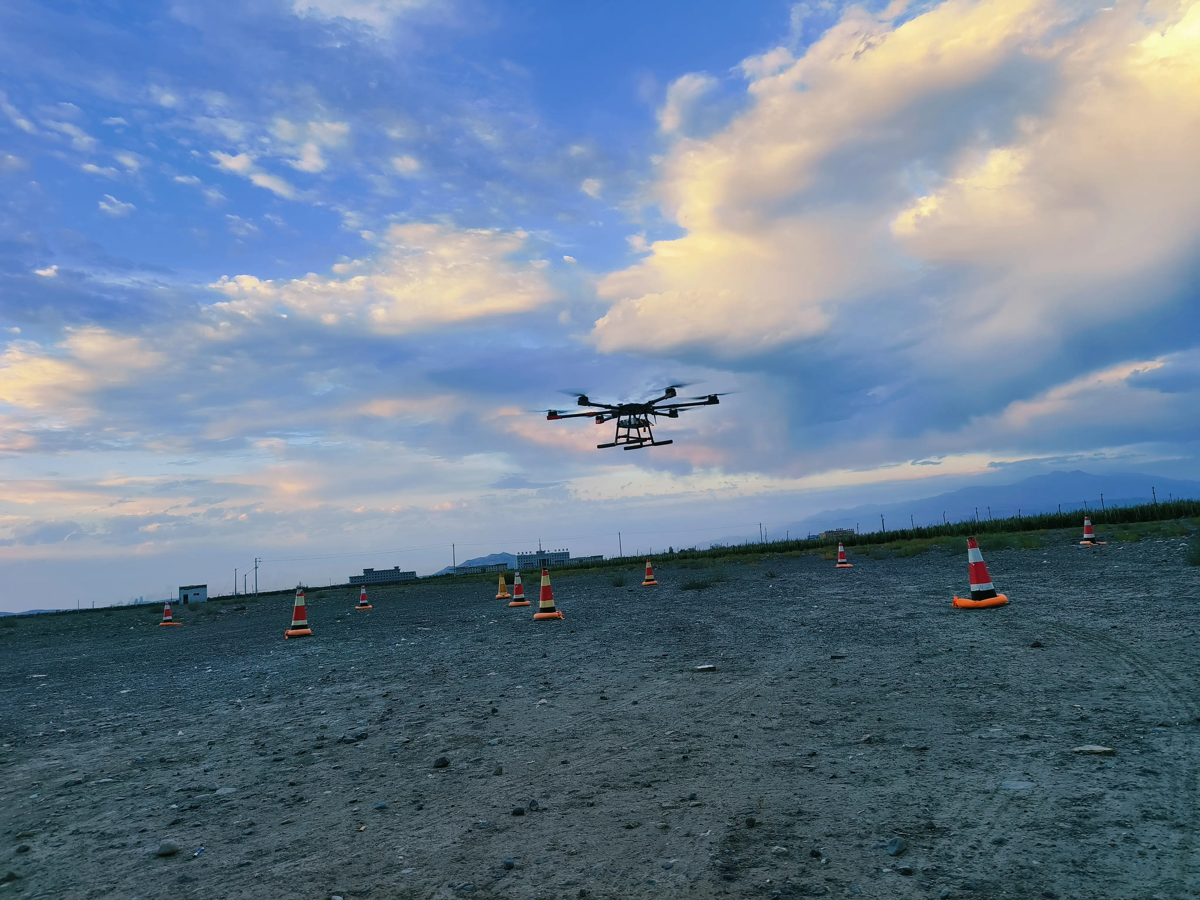 China Unicom's global visual link sensing service realizes the landing application of UAV scenes.